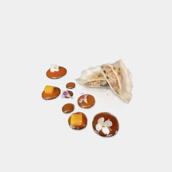 GYOZA DE BOLETUS Y TROMPETAS 40 UND EXQUISITARIUM