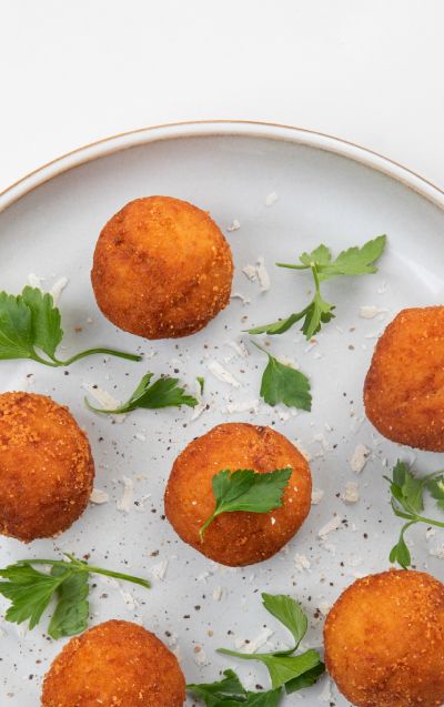 plato de producto rebozado precocinado